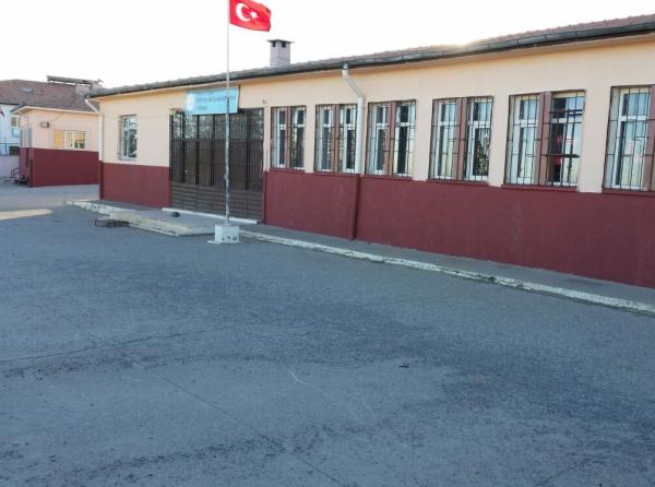 Yiğityolu Köyü Doktor İlhan Koçtürk İlkokulu Fotoğrafı